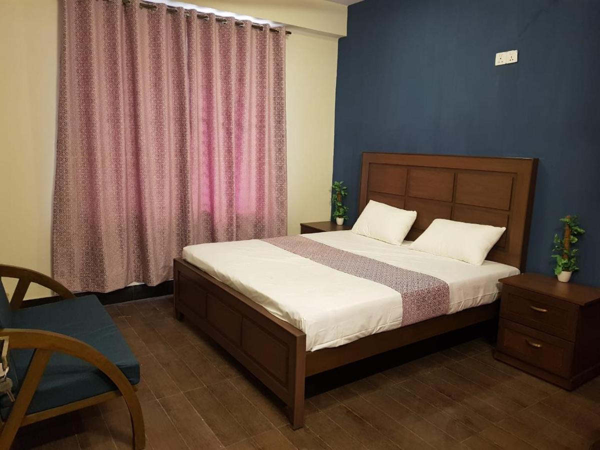 Republika Urban Apartment Abbottabad ภายนอก รูปภาพ