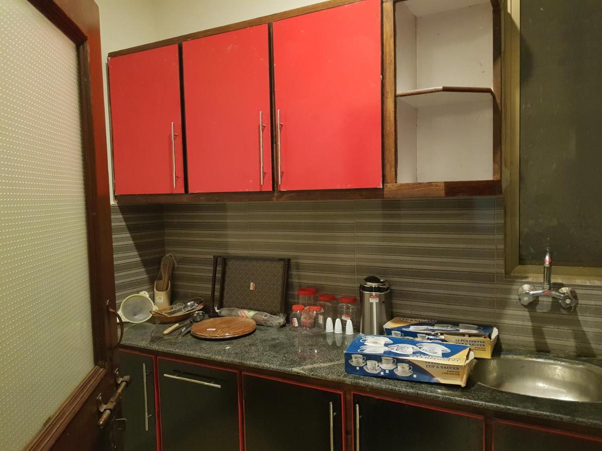 Republika Urban Apartment Abbottabad ภายนอก รูปภาพ