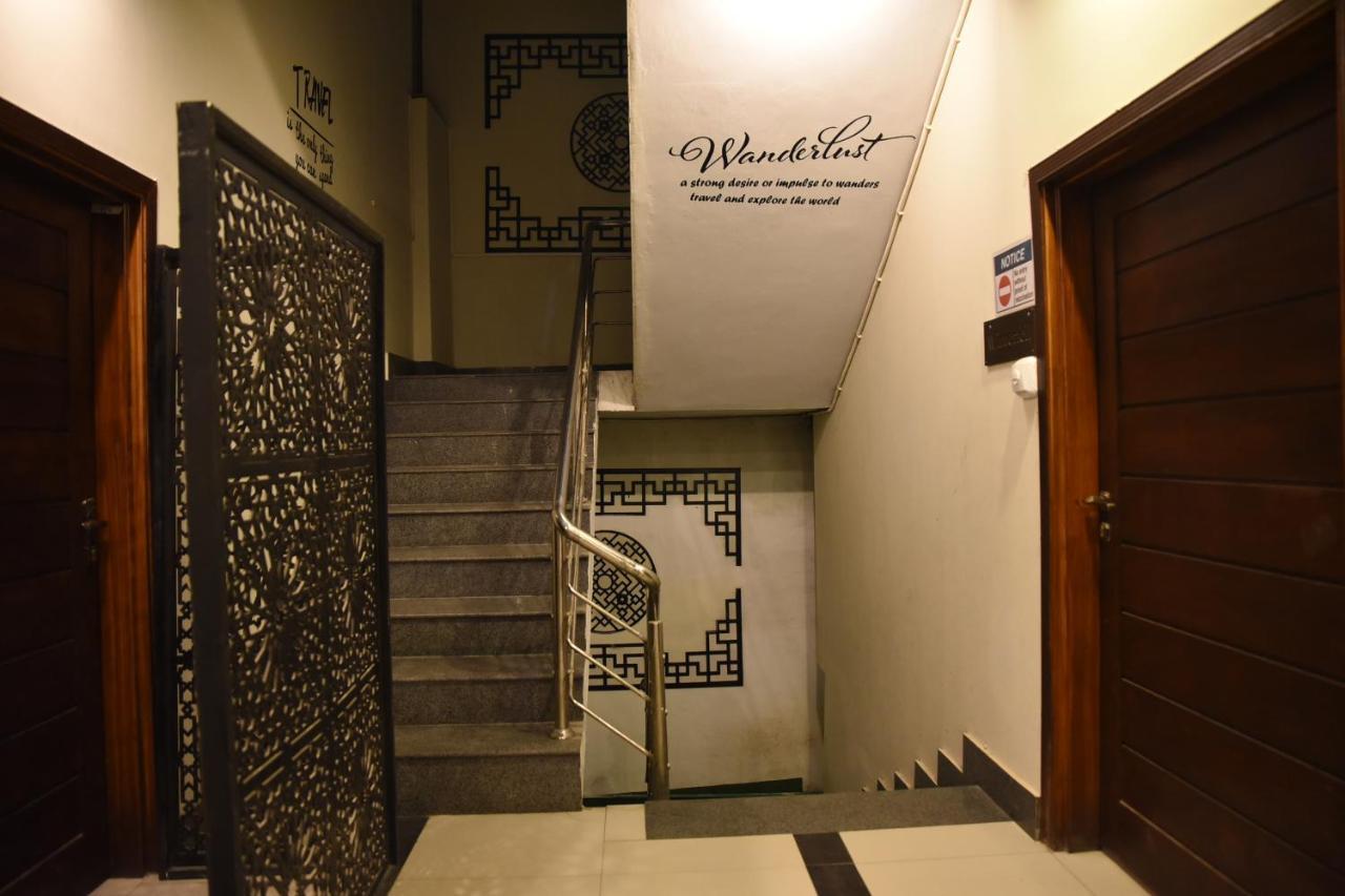 Republika Urban Apartment Abbottabad ภายนอก รูปภาพ